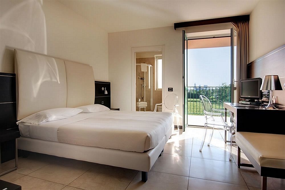 Hotel Fiera Milano Rho Esterno foto